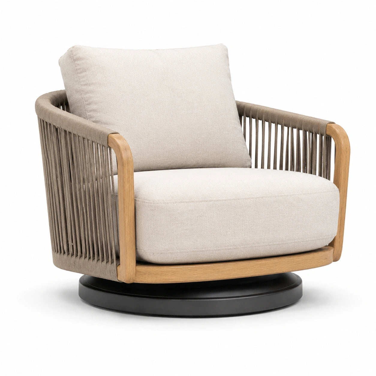 Silla giratoria de madera y cuerda con tapizado beige